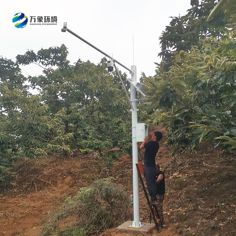 泥水位監(jiān)測站可同時測量渠道內(nèi)水位、降雨量